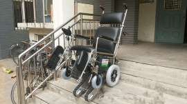 互邦履带爬楼梯轮椅车 路梯两用电动轮椅/上下楼梯爬楼车